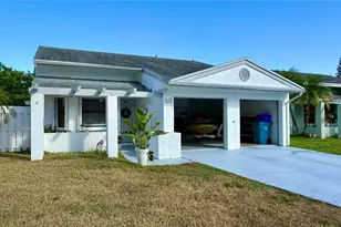 22 Paxford Ln, Boynton Beach, FL 33426 - Photo 3