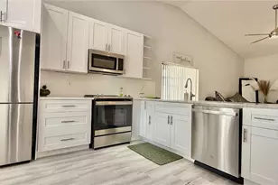 22 Paxford Ln, Boynton Beach, FL 33426 - Photo 9