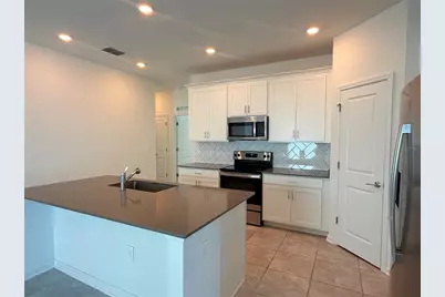 1945 Heart Lake Drive, Groveland, FL 34736 - Photo 3