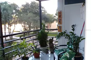 1000 St Charles Pl, Pembroke Pines, FL 33026 - Photo 23