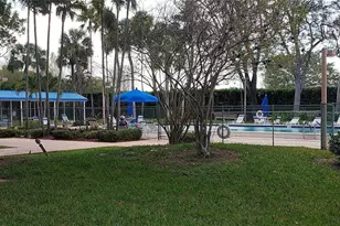 1000 St Charles Pl, Pembroke Pines, FL 33026 - Photo 49