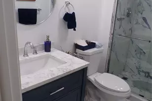 1000 St Charles Pl, Pembroke Pines, FL 33026 - Photo 33