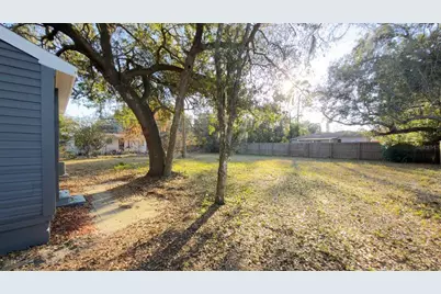 2402 Stevens Avenue, Sanford, FL 32771 - Photo 9