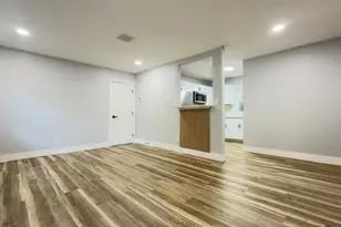 2402 Stevens Ave, Sanford, FL 32771 - Photo 15