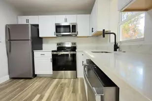 2402 Stevens Ave, Sanford, FL 32771 - Photo 17