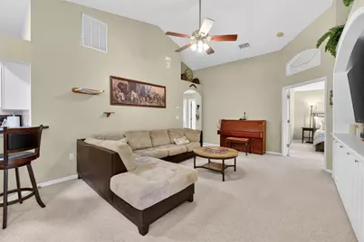 257 Oak Chase Place, Davenport, FL 33896 - Photo 9