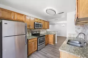 7813 Sugar Brook Ct, Orlando, FL 32819 - Photo 7