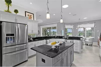 2924 Bonifay Path, The Villages, FL 32163 - Photo 9