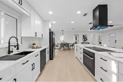 105 12th Street SW, Ruskin, FL 33570 - Photo 3