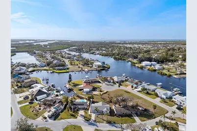 105 12th Street SW, Ruskin, FL 33570 - Photo 83