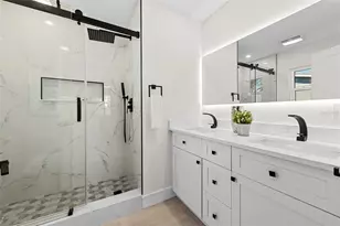 105 12th St SW, Ruskin, FL 33570 - Photo 33