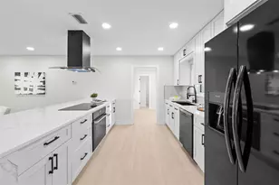 105 12th St SW, Ruskin, FL 33570 - Photo 15