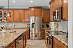 11818 Fiore Dr, Orlando, FL 32827 - Photo 13