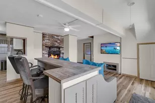 1129 Lemon Bluff Rd, Osteen, FL 32764 - Photo 7