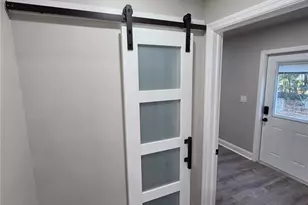 1106 Valencia Rd, Plant City, FL 33563 - Photo 43