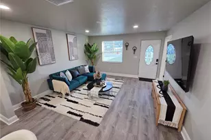 1106 Valencia Rd, Plant City, FL 33563 - Photo 7