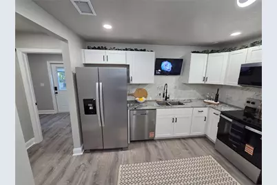 1106 Valencia Road, Plant City, FL 33563 - Photo 11