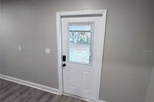 1106 Valencia Rd, Plant City, FL 33563 - Photo 47