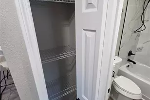 1106 Valencia Rd, Plant City, FL 33563 - Photo 39