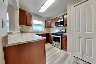 1226 Fremont Park Ave, Orlando, FL 32808 - Photo 5