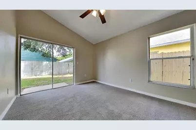 1226 Fremont Park Avenue, Orlando, FL 32808 - Photo 7