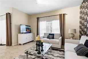 2975 Banana Palm Dr Dr, Kissimmee, FL 34747 - Photo 9