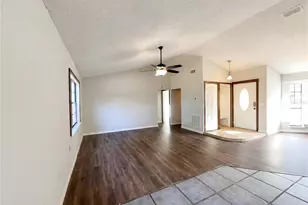 2041 Spencer St, Deland, FL 32720 - Photo 3