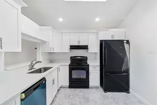 243 Rapscallion Ct, Orlando, FL 32828 - Photo 5