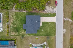 10071 Kingsville Dr, Port Charlotte, FL 33981 - Photo 13