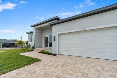 10071 Kingsville Drive, Port Charlotte, FL 33981 - Photo 11