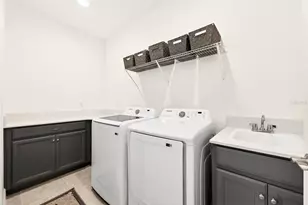 7651 Five Oaks Dr, Harmony, FL 34773 - Photo 19