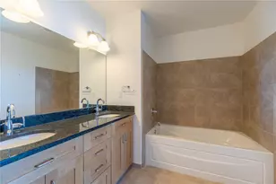 150 E Robinson St, Orlando, FL 32801 - Photo 15