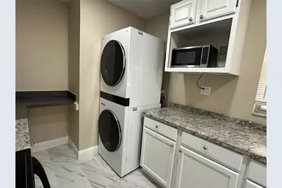 27 W Country Cove Way, Kissimmee, FL 34743 - Photo 11