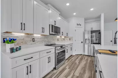 256 Hibiscus Lane, Poinciana, FL 34759 - Photo 15