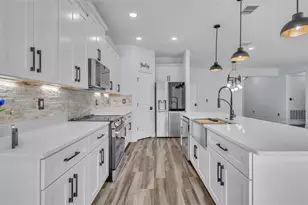 256 Hibiscus Ln, Poinciana, FL 34759 - Photo 13