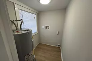 1025 36th St, Orlando, FL 32805 - Photo 13