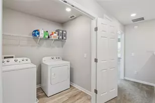 469 Silverbell Trl, Saint Cloud, FL 34771 - Photo 43