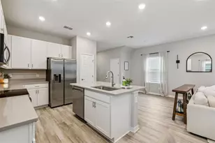 469 Silverbell Trl, Saint Cloud, FL 34771 - Photo 23