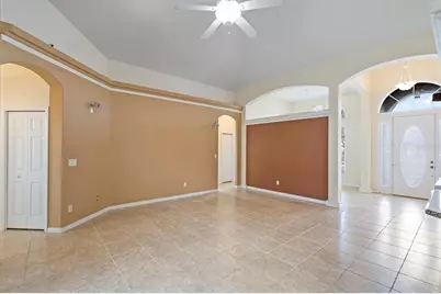 4004 Georgetown Court, Saint Cloud, FL 34772 - Photo 9