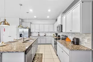 3711 Lana Ave, Davenport, FL 33897 - Photo 15