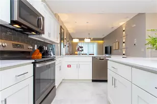 3161 Paradox Cir, Kissimmee, FL 34746 - Photo 9