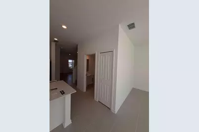 2728 Skyline Loop, Kissimmee, FL 34758 - Photo 21