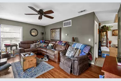 10301 Chadbourne Drive, Tampa, FL 33624 - Photo 9