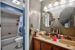 10301 Chadbourne Dr, Tampa, FL 33624 - Photo 21