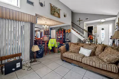 10301 Chadbourne Drive, Tampa, FL 33624 - Photo 7