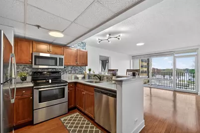 151 E Washington Street #408, Orlando, FL 32801 - Photo 11