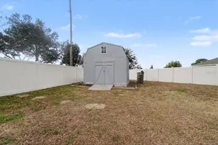 602 Napoli Way, Howey in the Hills, FL 34737 - Photo 39