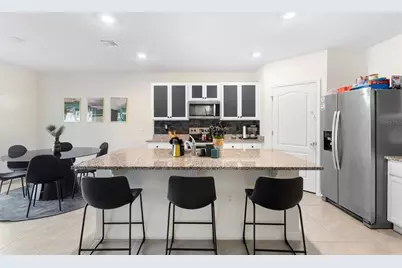 821 Amhurst Drive, Orange City, FL 32763 - Photo 29