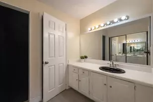 4704 Jasmine Creek Ln, Orlando, FL 32811 - Photo 11