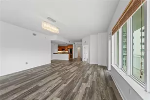 100 S Eola Dr, Orlando, FL 32801 - Photo 11